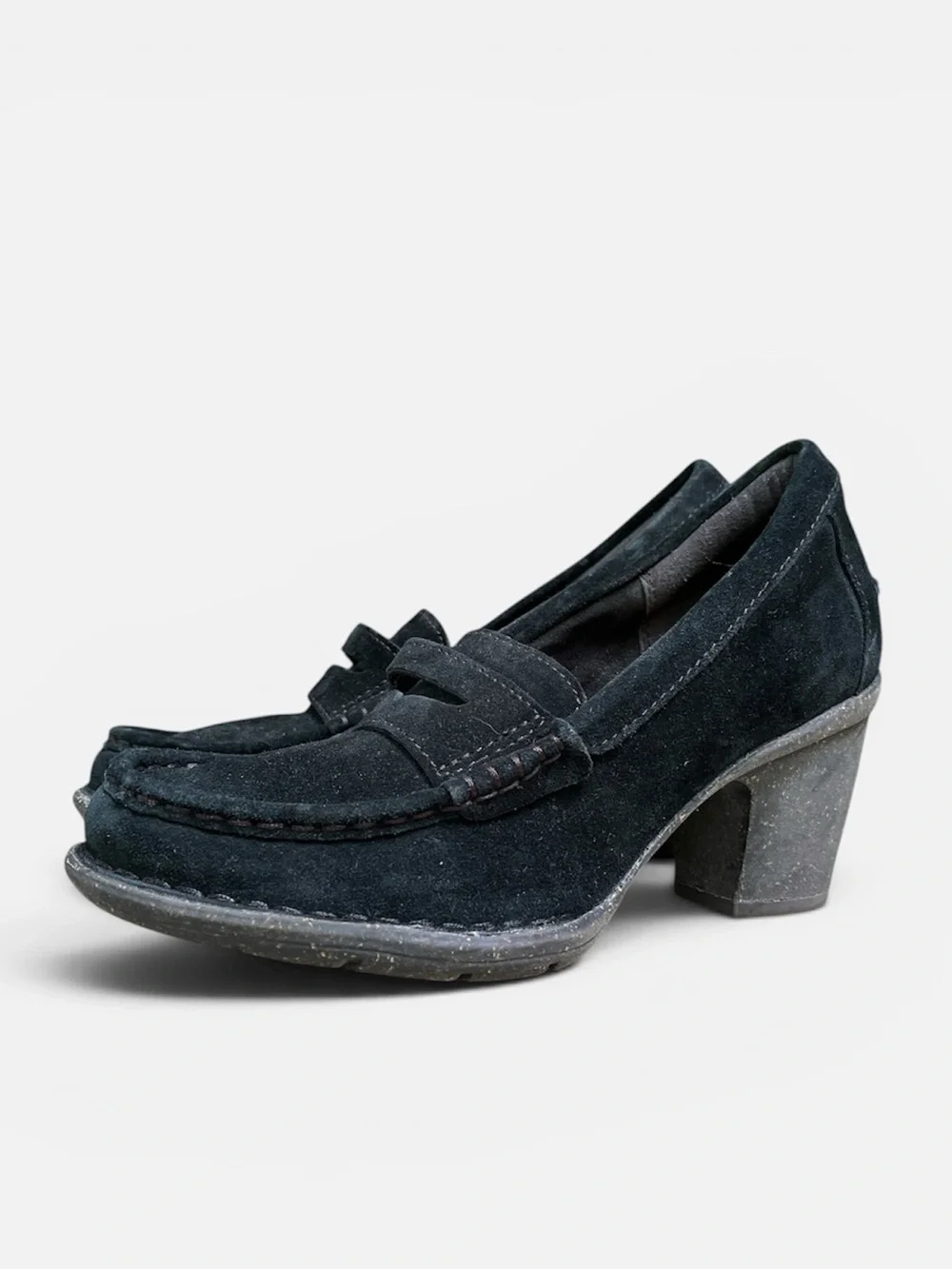 Clarks Unstructured Carleta Belle Heeled Loafer in Black Suede Size 6 1/2